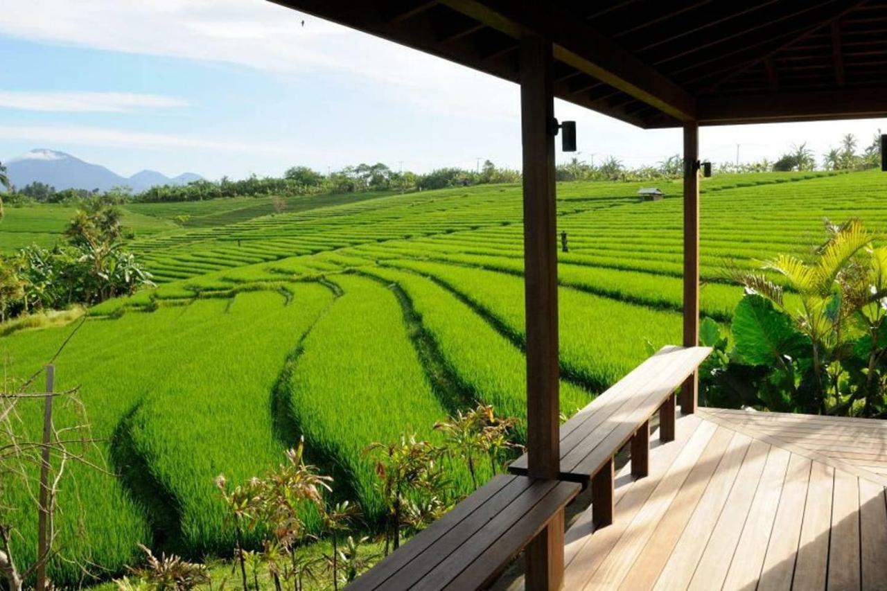 Bulung Daya Beach Villa Retreat Antasari Bagian luar foto
